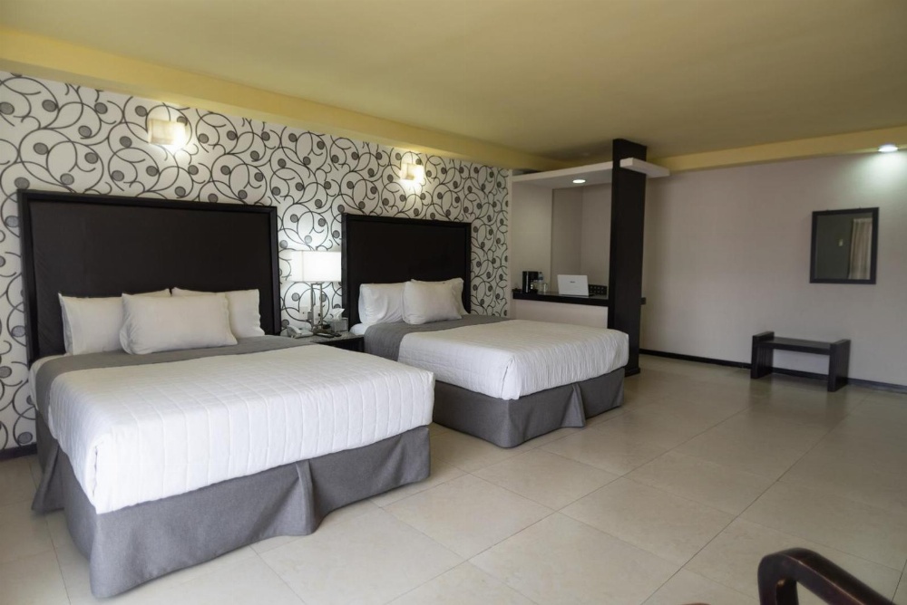 Room image 3