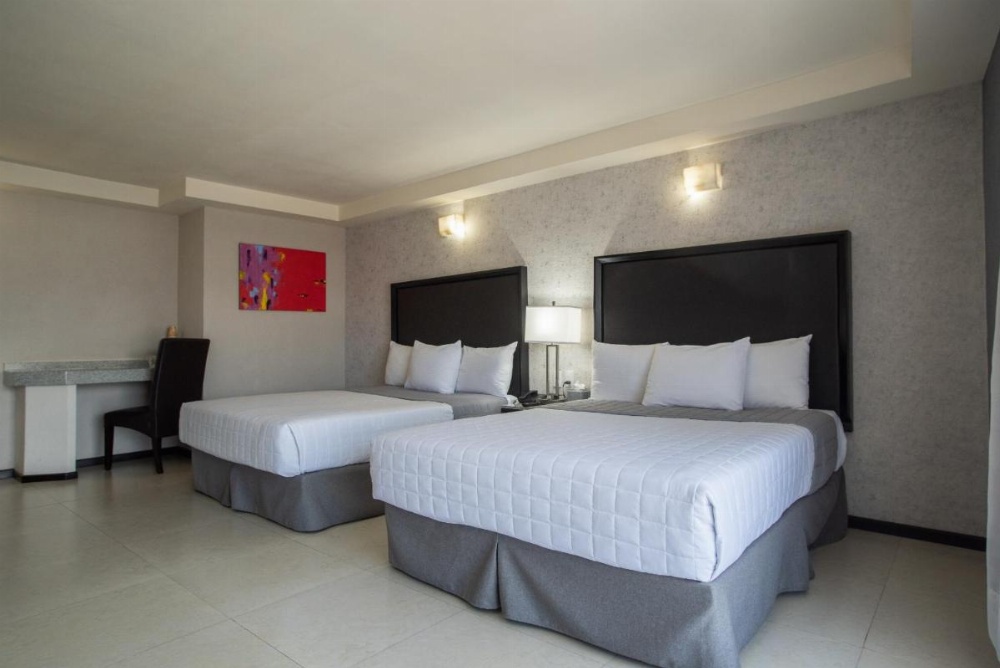 Room image 4